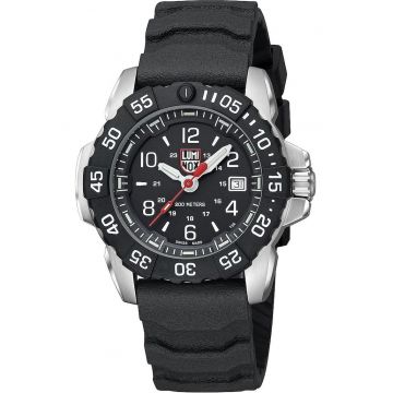Ceas barbati -  Quartz - Cauciuc - Negru