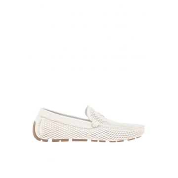 Pantofi loafer din piele cu aspect cu perforatii - Alb murdar