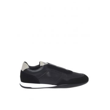Pantofi sport slip-on din piele cu perforatii - Negru