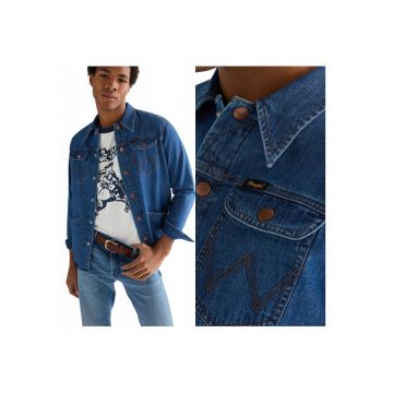 Camasa Barbati -  Wrange Shirt - XL INTL - Albastru - Bumbac - Design Clasic Casual - Ideal Pentru Uz Zilnic - Material Premium Confortabil - Aspect Denim Modern - Croiala Regular Fit