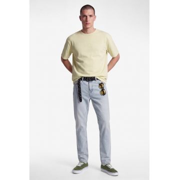 Tricou cu imprimeu text discret - Galben pastel