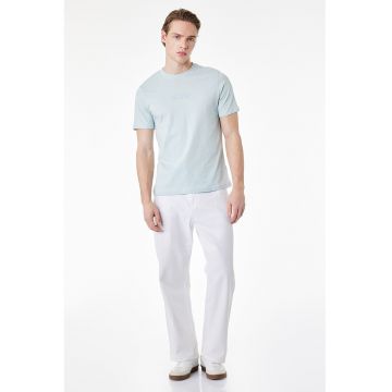 Tricou regular fit cu decolteu la baza gatului - Albastru pastel