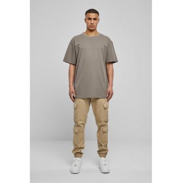 Tricou supradimensionat cu maneci cazute