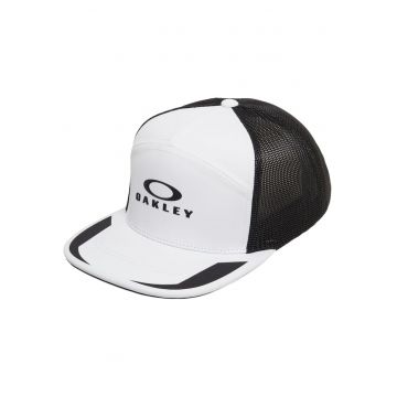 Sapca barbati  Podium Trucker - Alb/Negru