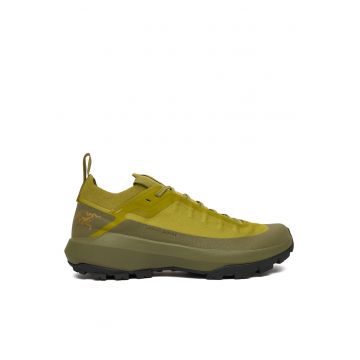 Bocanci trekking barbati -  impermeabili - material textil - verde