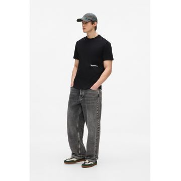 Tricou regular fit cu imprimeu logo pe spate - Negru