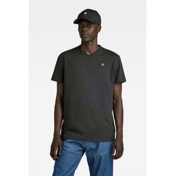 Tricou de bumbac organic cu decolteu in V Base - Negru