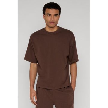 Tricou lejer cu decolteu la baza gatului - Maro