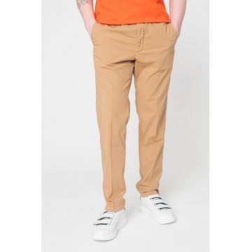 Pantaloni slim fit Banks