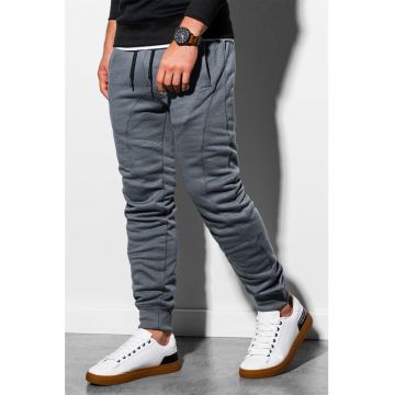 Pantaloni sport cu cusaturi accentuate Pantaloni sport cu cusaturi accentuate