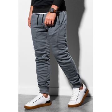 Pantaloni sport cu cusaturi accentuate