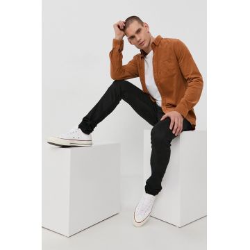 !SOLID Cămașă bărbați, culoarea maro, cu guler clasic, regular
