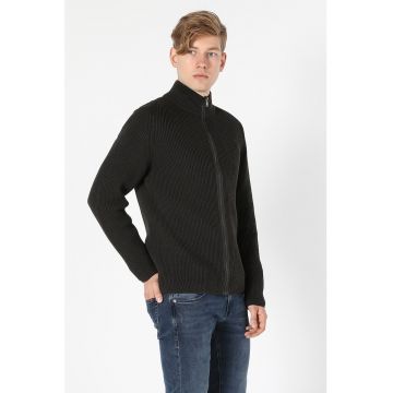 Cardigan slim fit cu fermoar si aspect striat