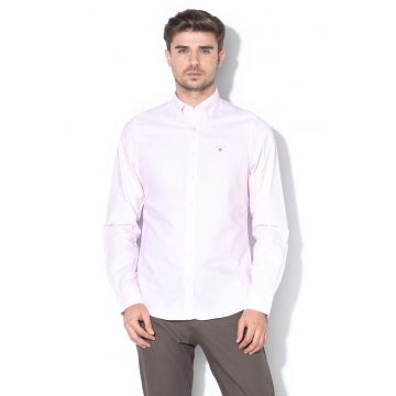 Camasa slim fit cu guler fixat cu nasturi si logo mic brodat