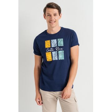 Tricou cu imprimeu si terminatii rasucite