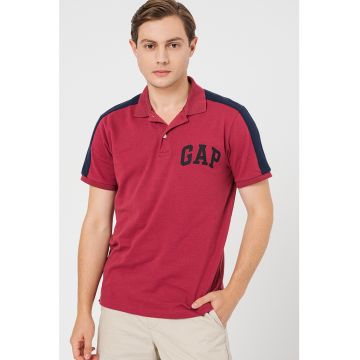 Tricou polo cu logo discret