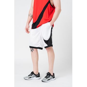 Pantaloni scurti lejeri cu tehnologie Dri fit si imprimeu logo supradimensionat pentru baschet Pantaloni scurti lejeri cu tehnologie Dri fit si imprimeu logo supradimensionat pentru baschet